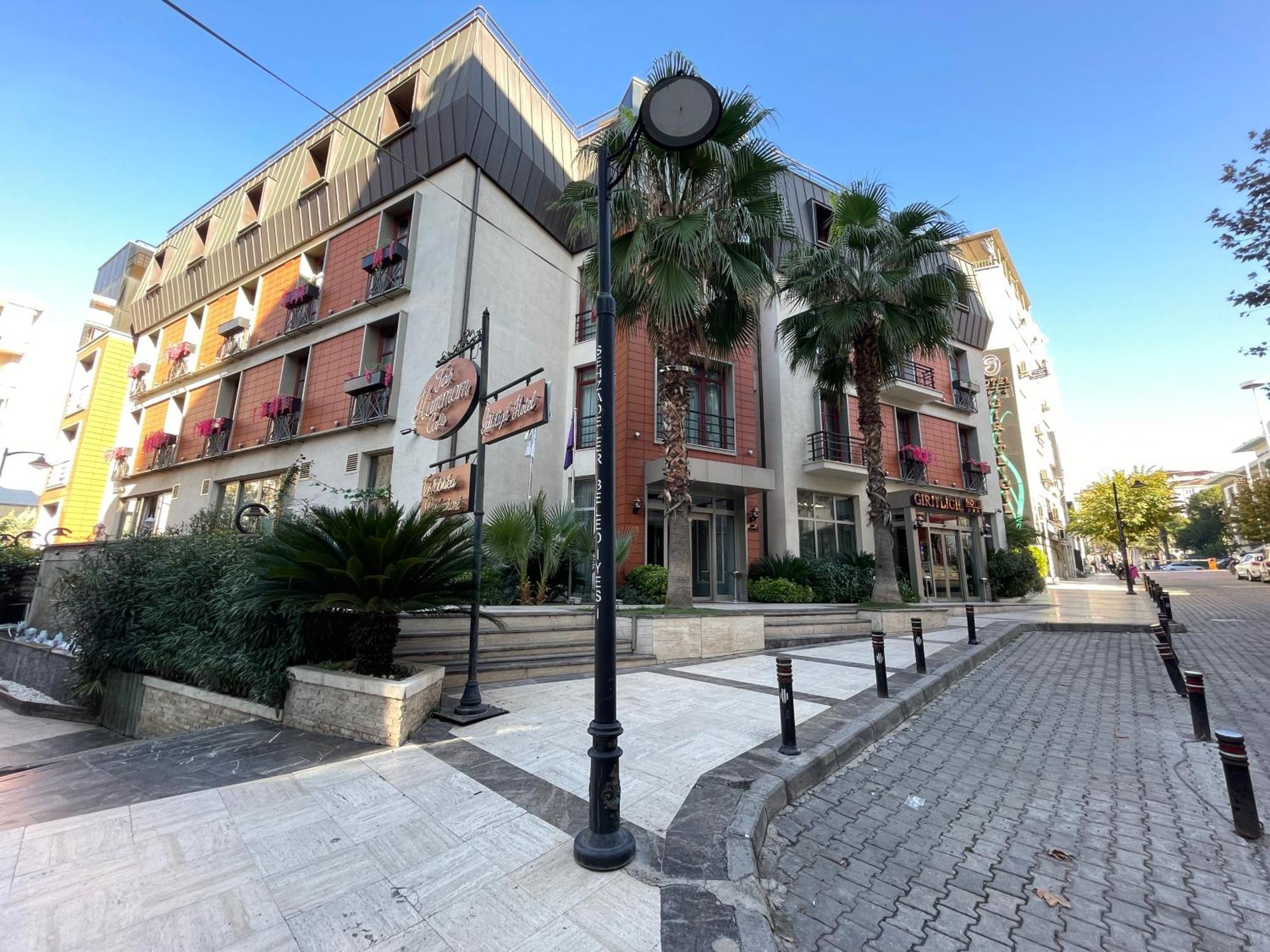 Giritligil Hotel Manisa Buitenkant foto